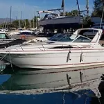 Insolite Dans Le Vieil * Antibes