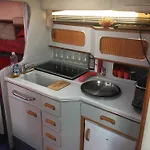 Insolite Dans Le Vieil Appartement