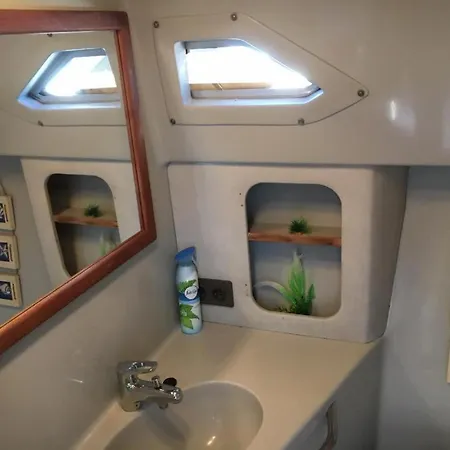 Apartment Insolite Dans Le Vieil *