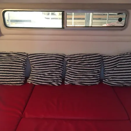 Insolite Dans Le Vieil Apartment Antibes