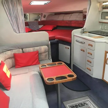 Insolite Dans Le Vieil Апартаменты Антиб