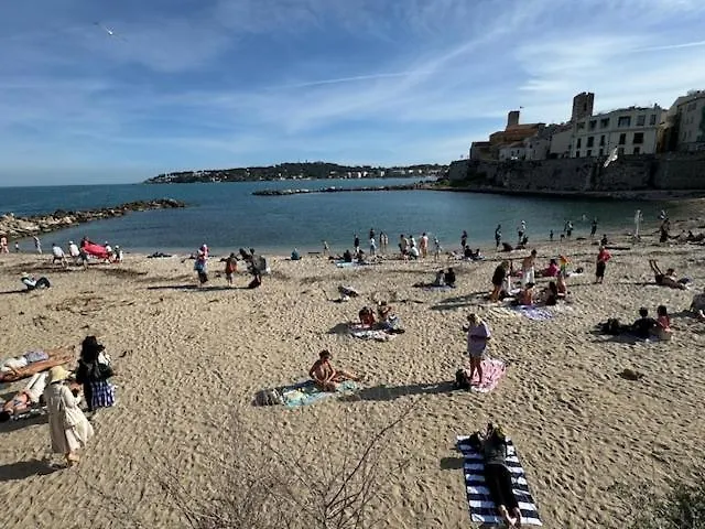 Insolite Dans Le Vieil Lejlighed *